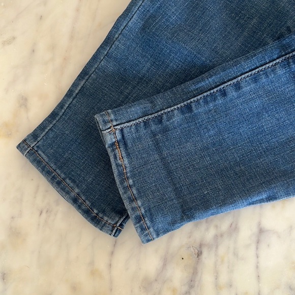 Levi’s 721 High-Rise Skinny Jeans (Distressed) - Picture 5 of 6